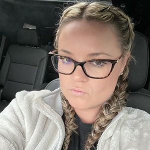 Meet your Posher, Melinda